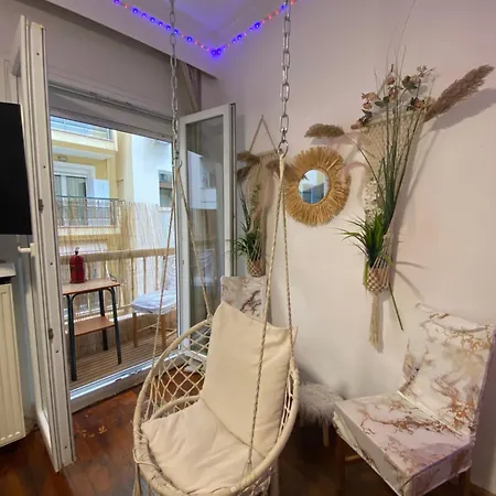 Queen Family Friendly 60m2 דירה *