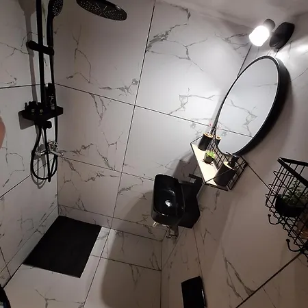 Queen Family Friendly 60m2 *