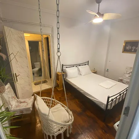 Queen Family Friendly 60m2 Apartment *