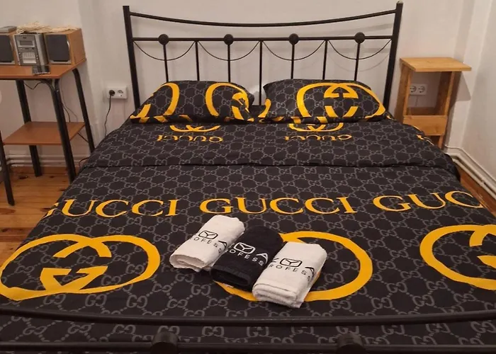 Queen Family Friendly 60m2 Апартаменты