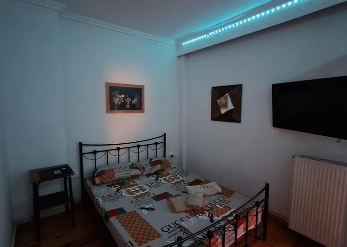 Queen Family Friendly 60m2 Апартаменты