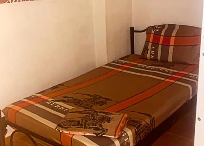 Queen Family Friendly 60m2 Апартаменты