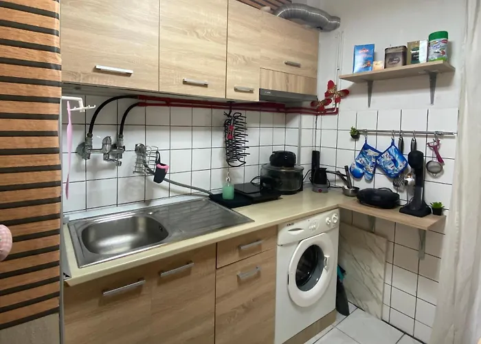 Queen Family Friendly 60m2 Апартаменты Салоники