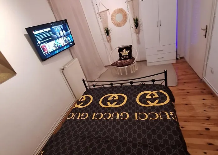 Queen Family Friendly 60m2 * Салоники